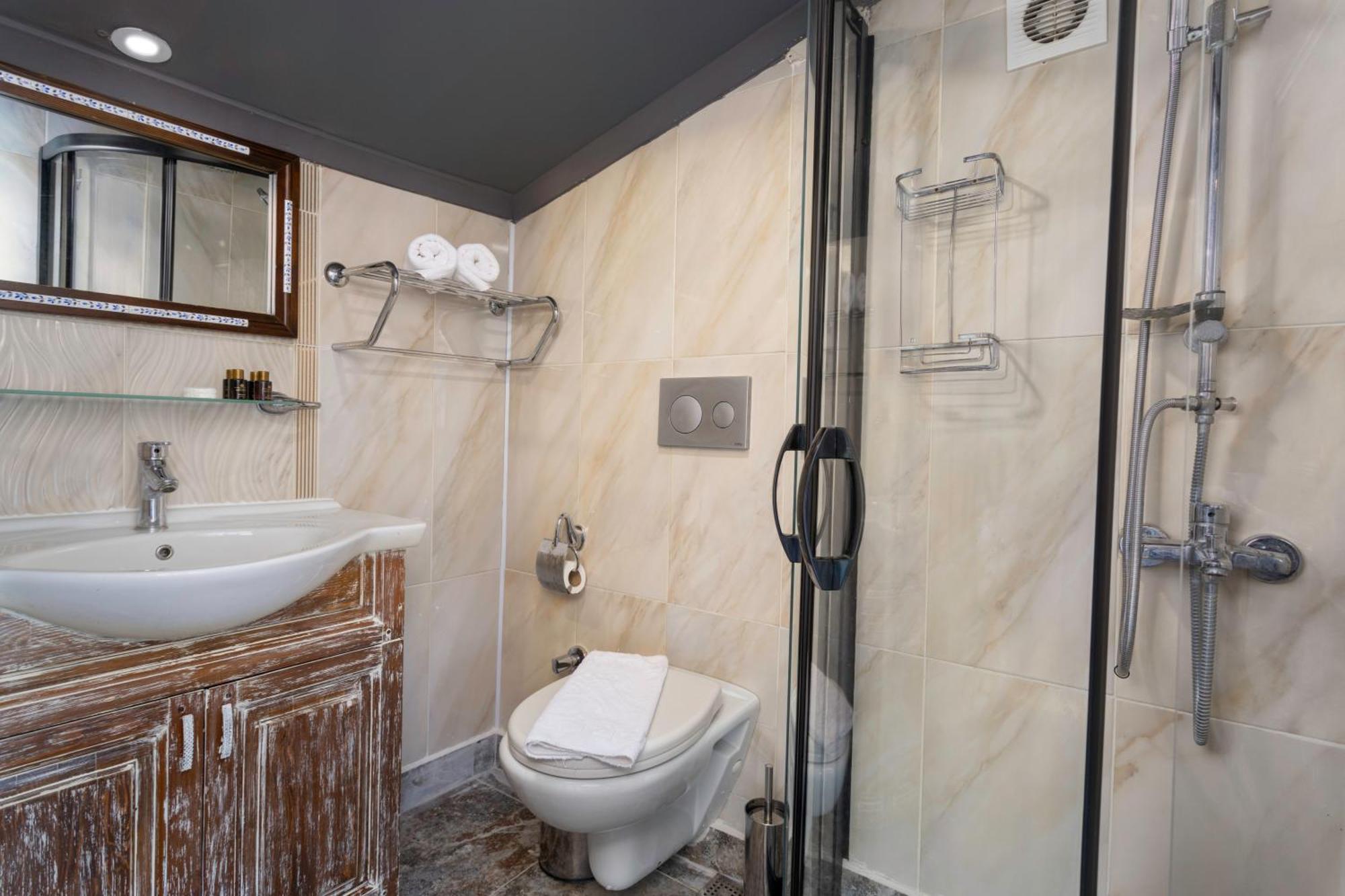 Wonder Wood Hotel Istambul Exterior foto